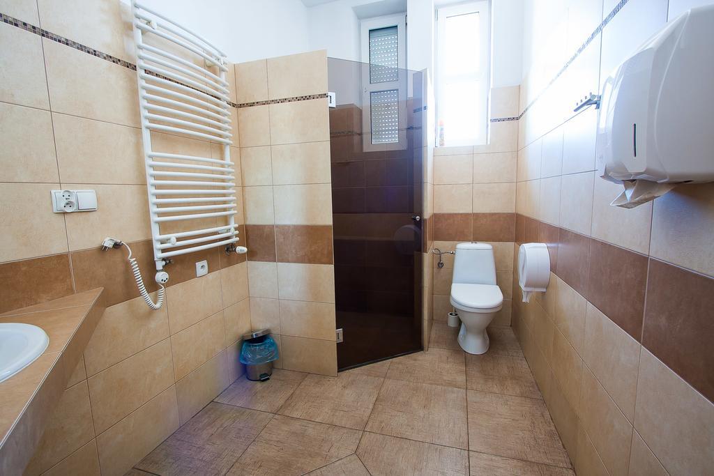 Hostel 4You Bielsko-Biała Buitenkant foto